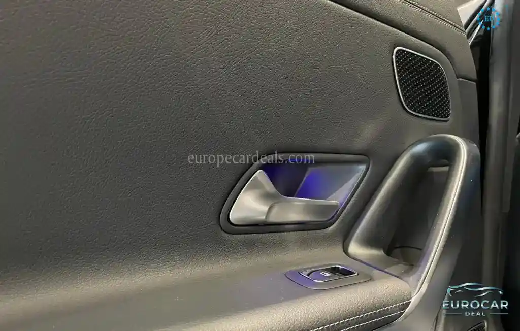 Mercedes-Benz CLA 220