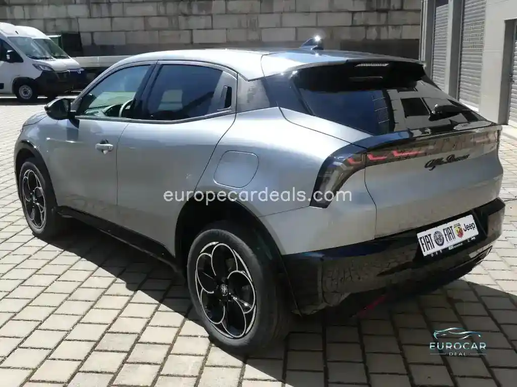 Alfa Romeo Junior