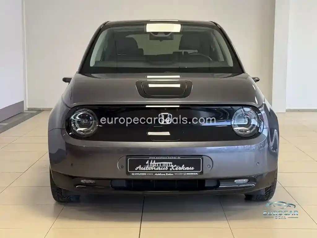 Honda e