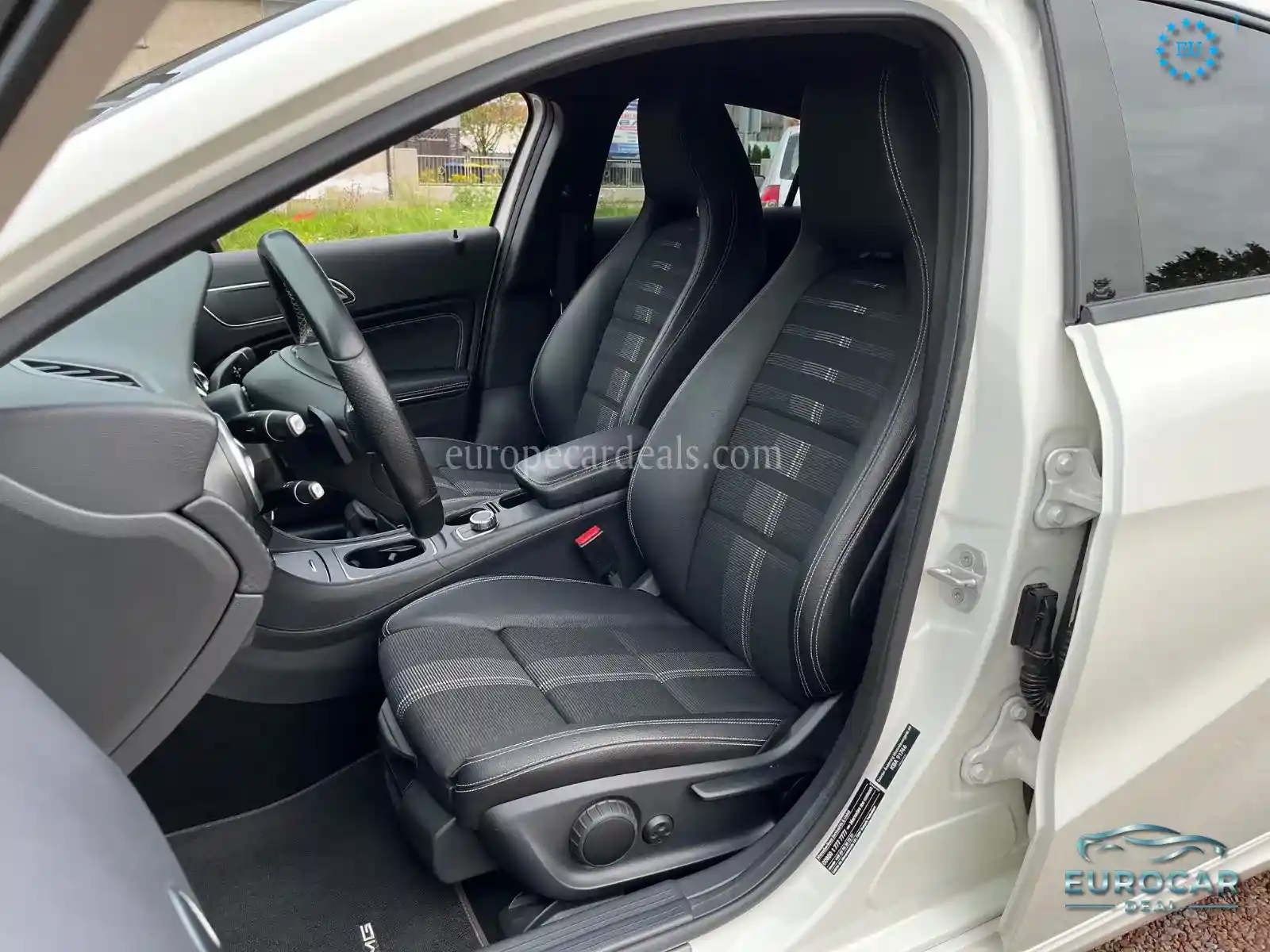Mercedes-Benz A 220
