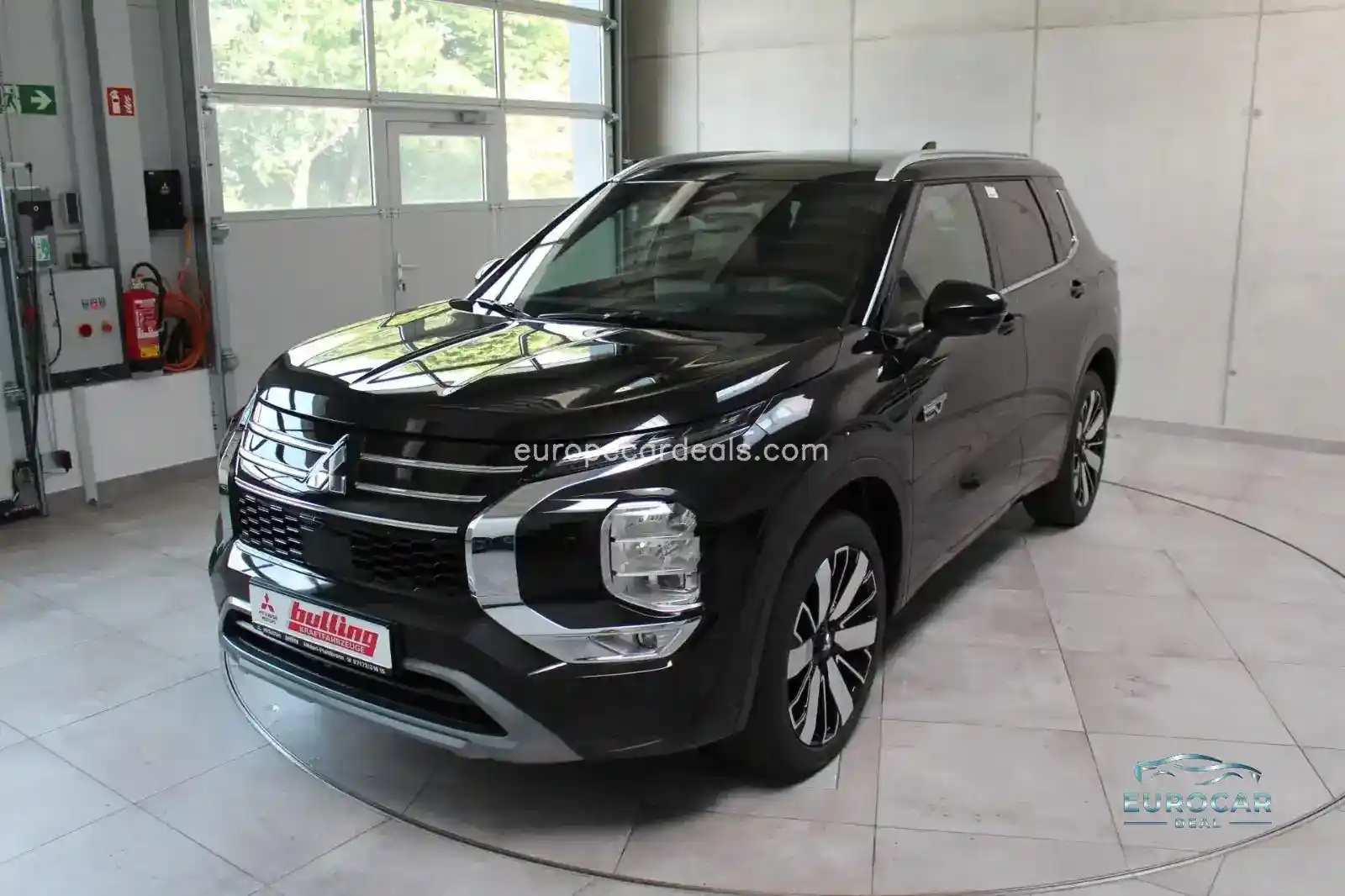 Mitsubishi Plug-in Hybrid Outlander
