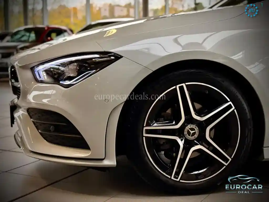 Mercedes-Benz CLA 180 Shooting Brake