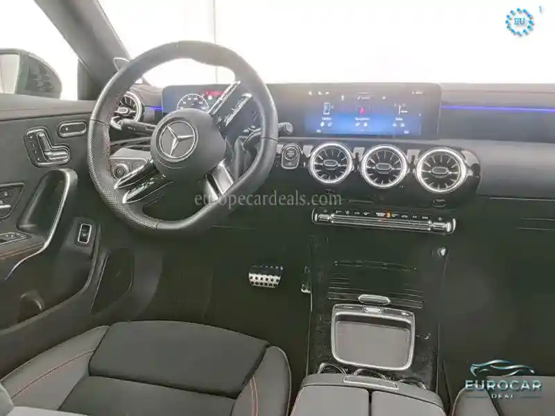 Mercedes-Benz CLA 180