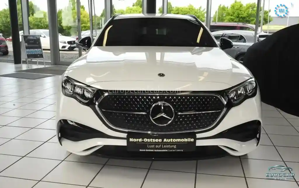 Mercedes-Benz E 300