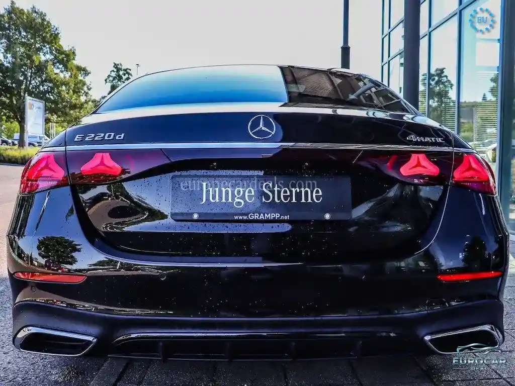 Mercedes-Benz E 220