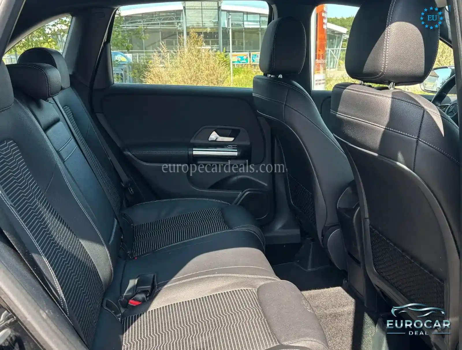 Mercedes-Benz B 220