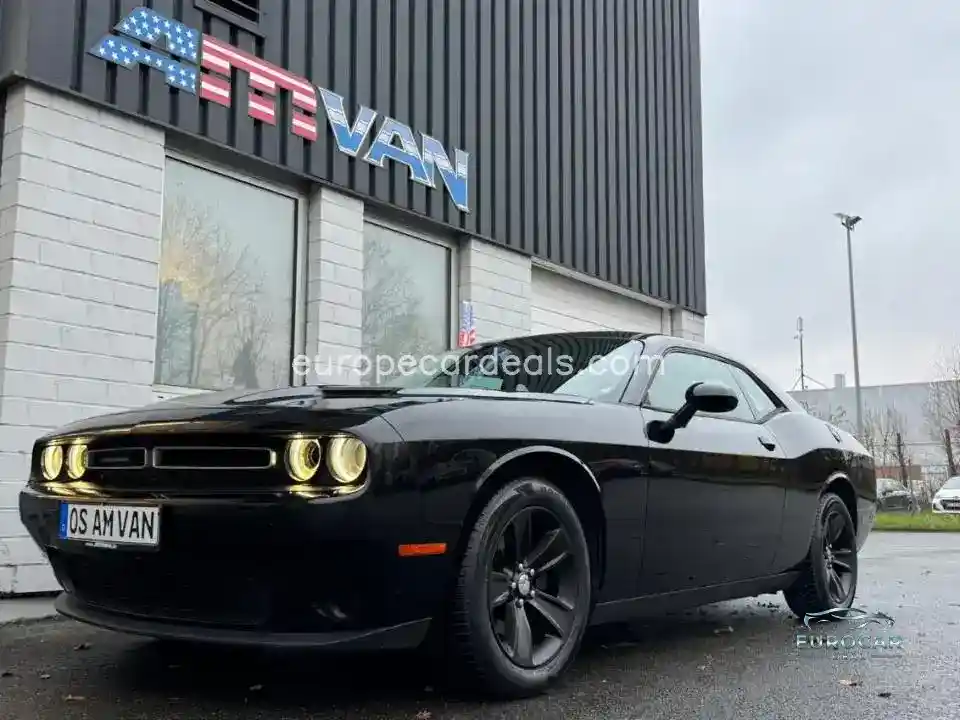 Dodge Challenger