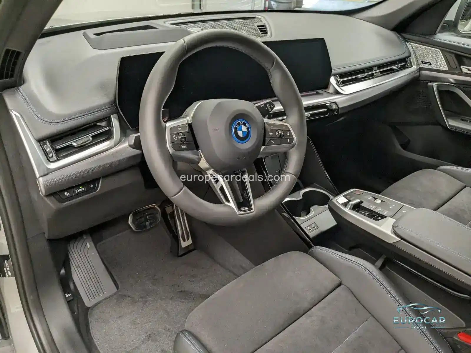 BMW iX1