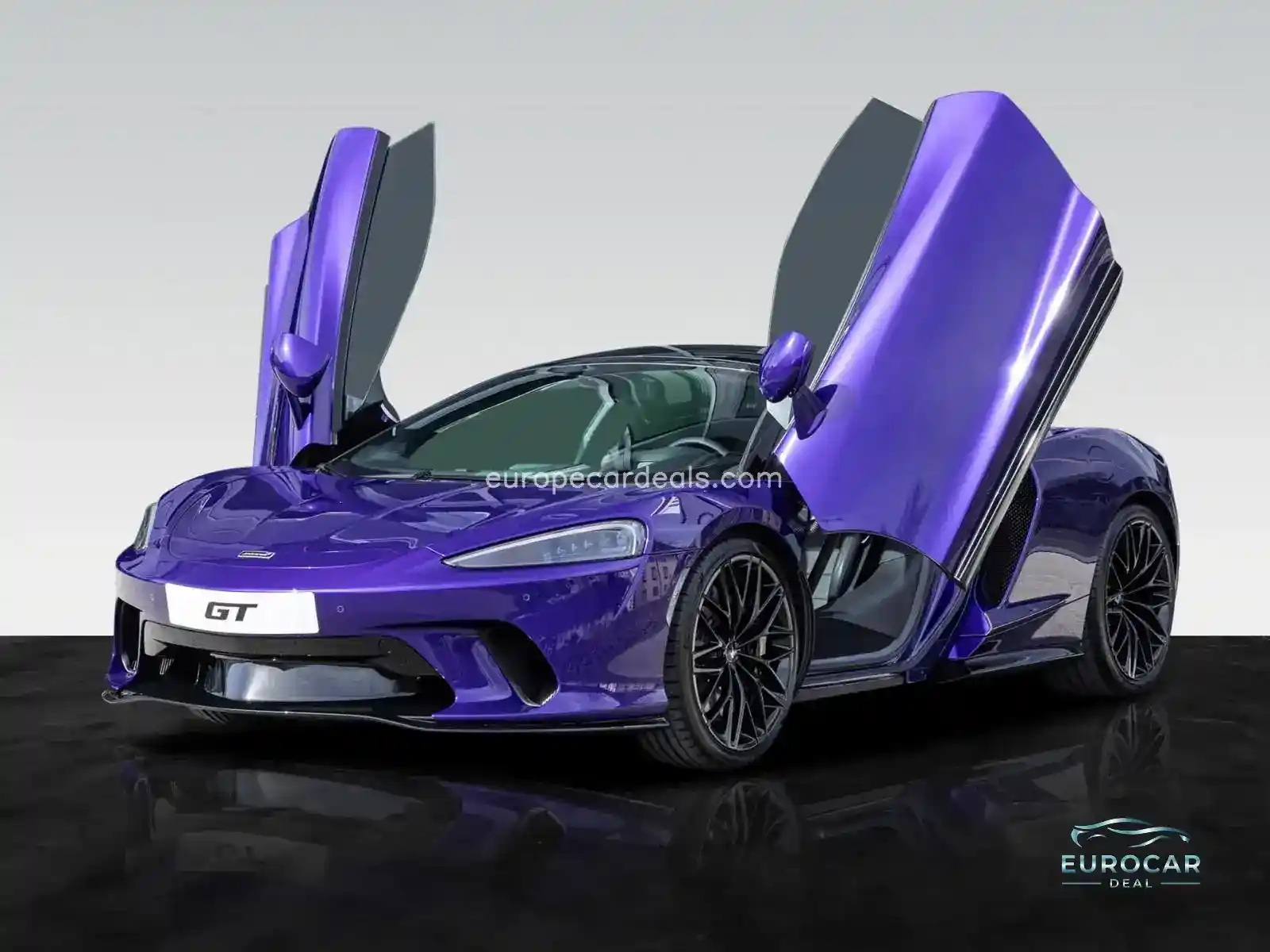 McLaren GT