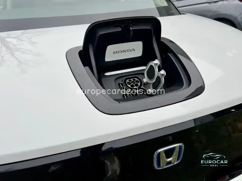 Honda e