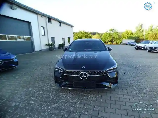 Mercedes-Benz CLA 200 Shooting Brake