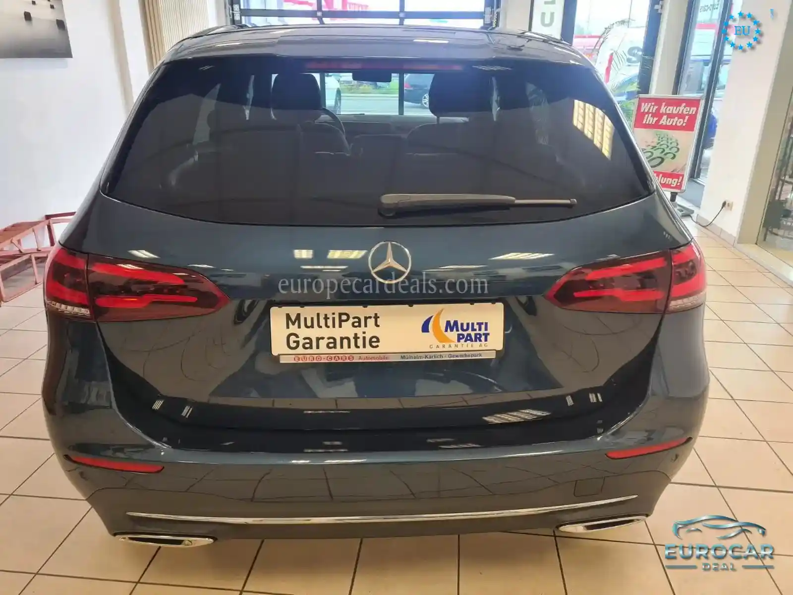 Mercedes-Benz B 200