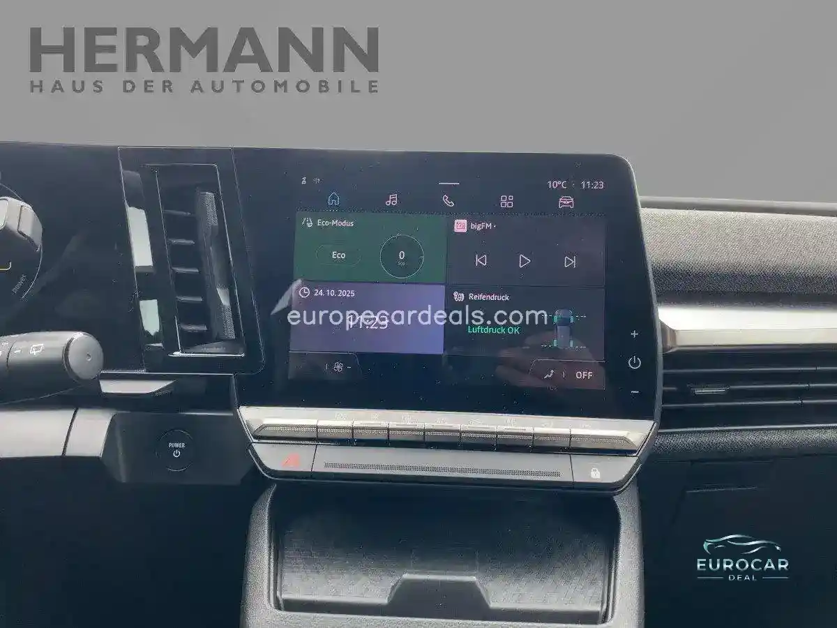 Renault Megane E-TECH