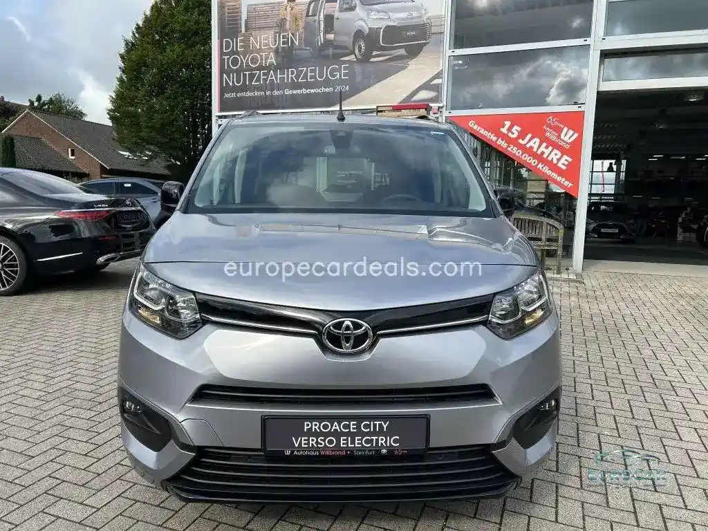 Toyota Proace City