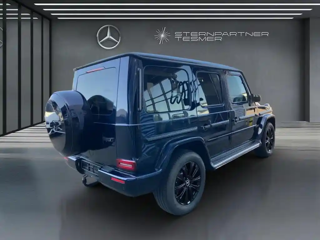 Mercedes-Benz G 500