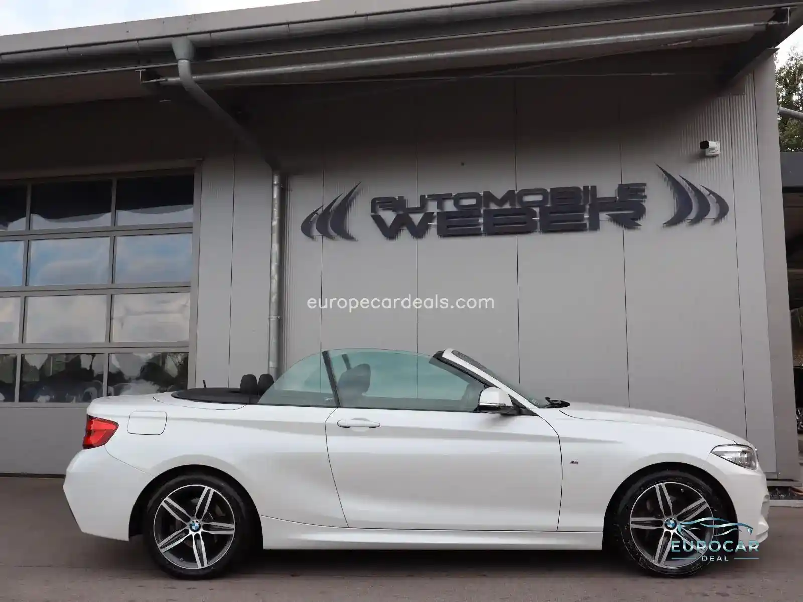 BMW 225