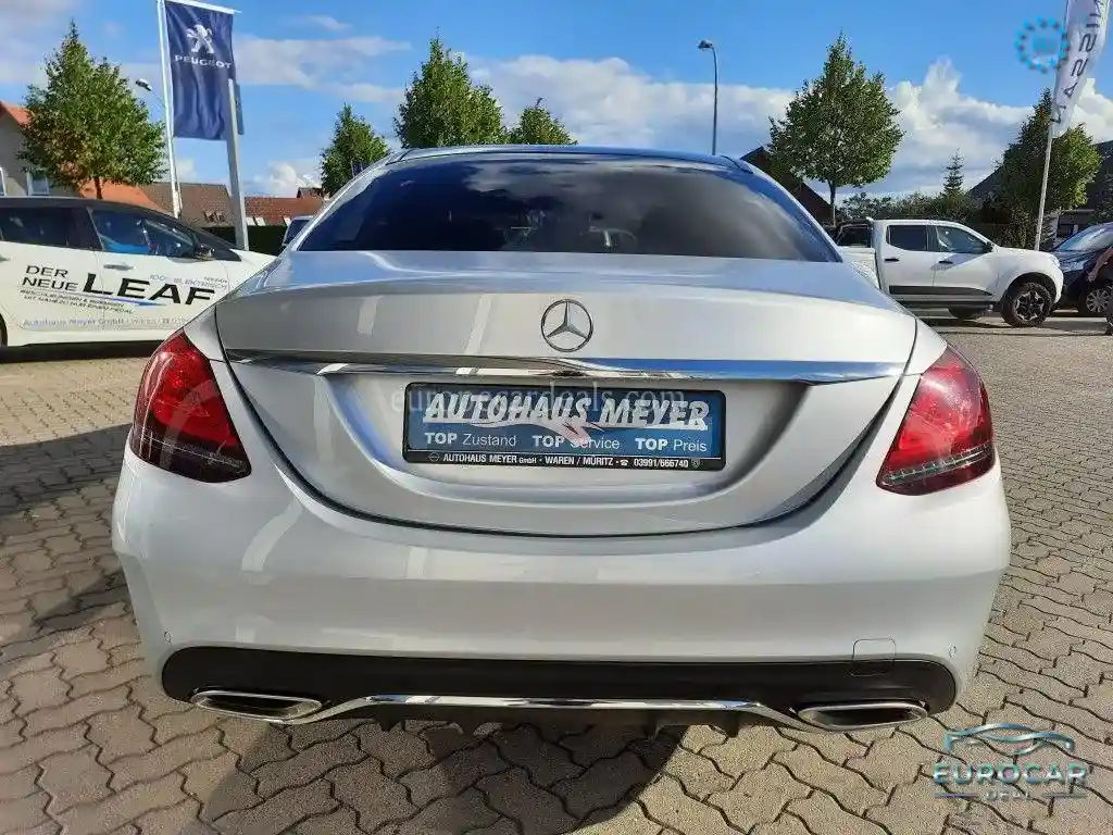 Mercedes-Benz C 400