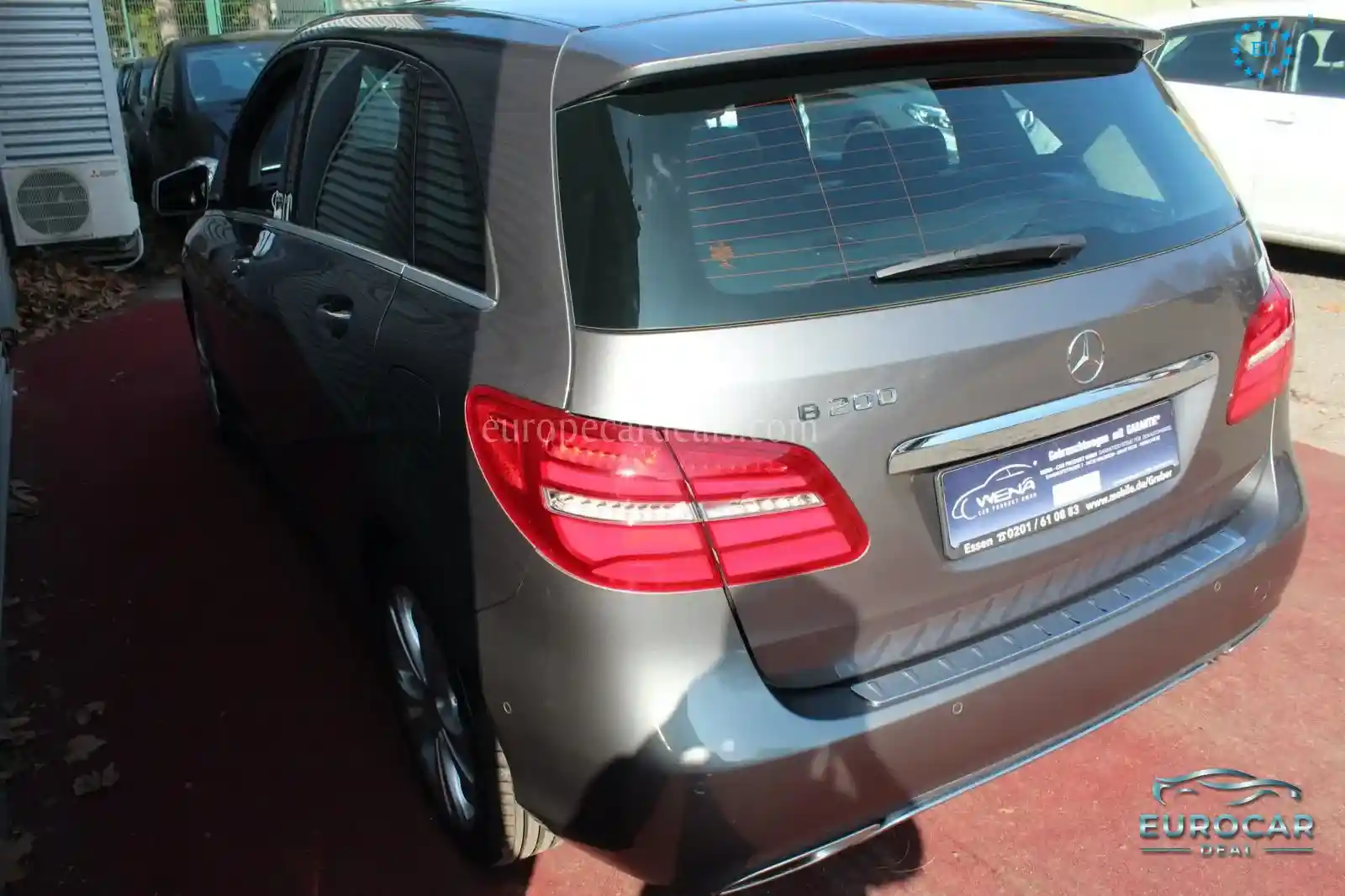 Mercedes-Benz B 200