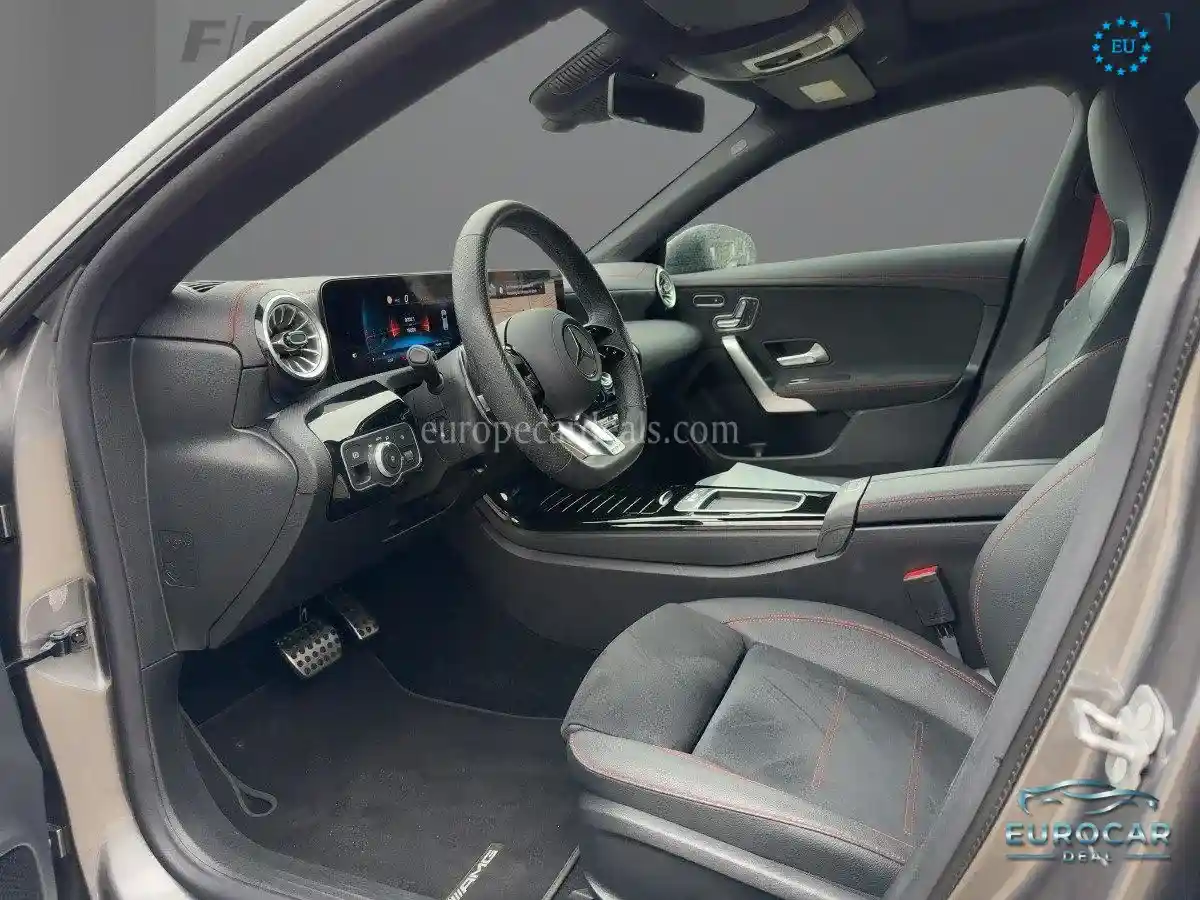 Mercedes-Benz CLA 35 AMG Shooting Brake