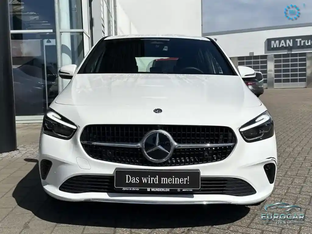 Mercedes-Benz B 200