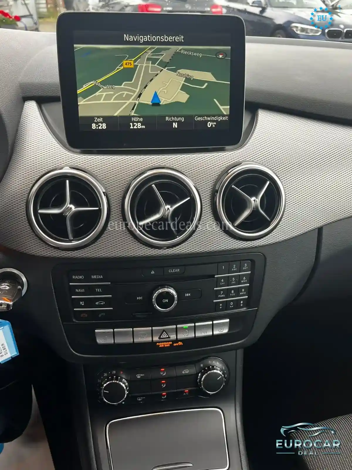 Mercedes-Benz B 200