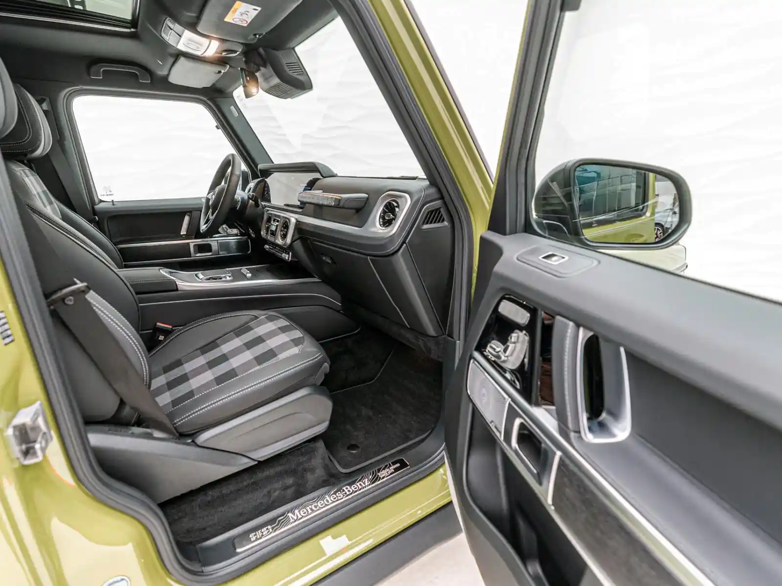 Mercedes-Benz G 500