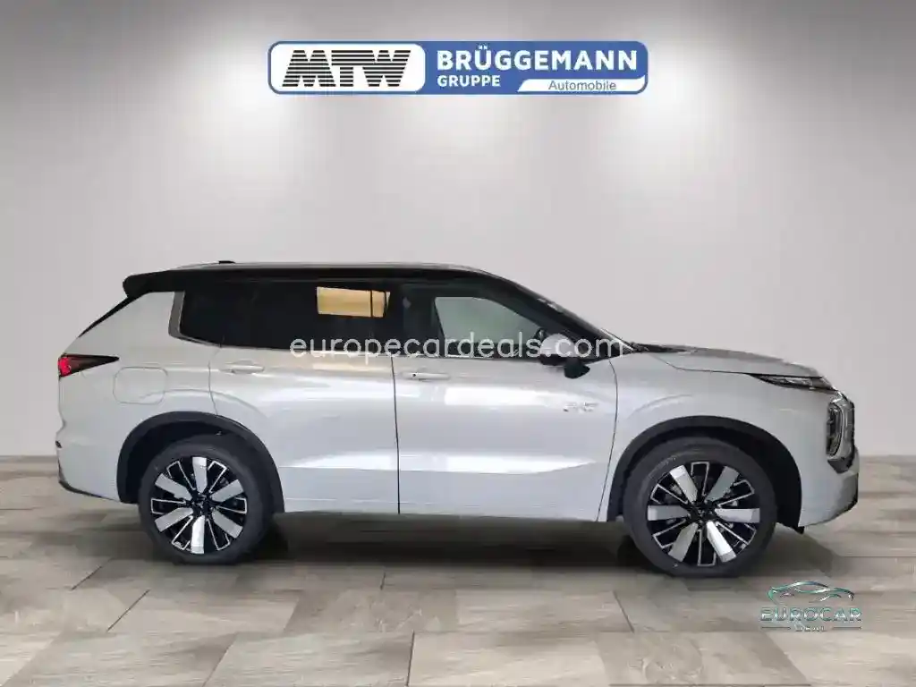 Mitsubishi Plug-in Hybrid Outlander
