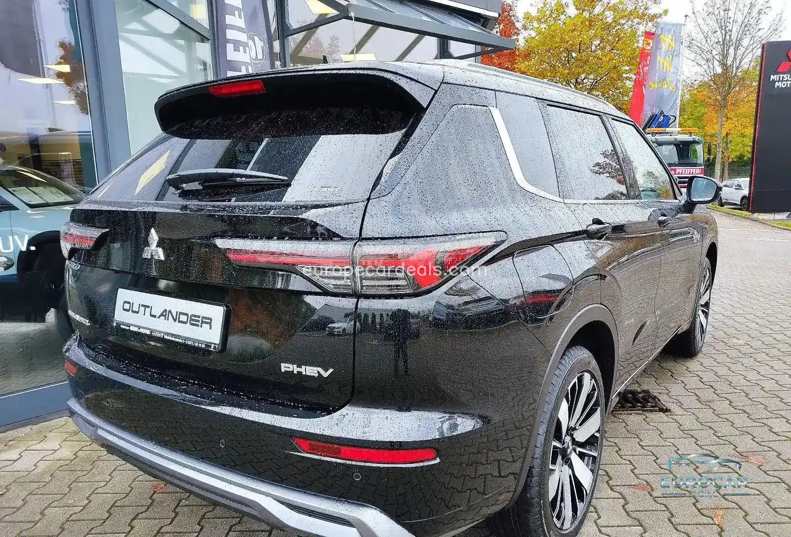 Mitsubishi Plug-in Hybrid Outlander