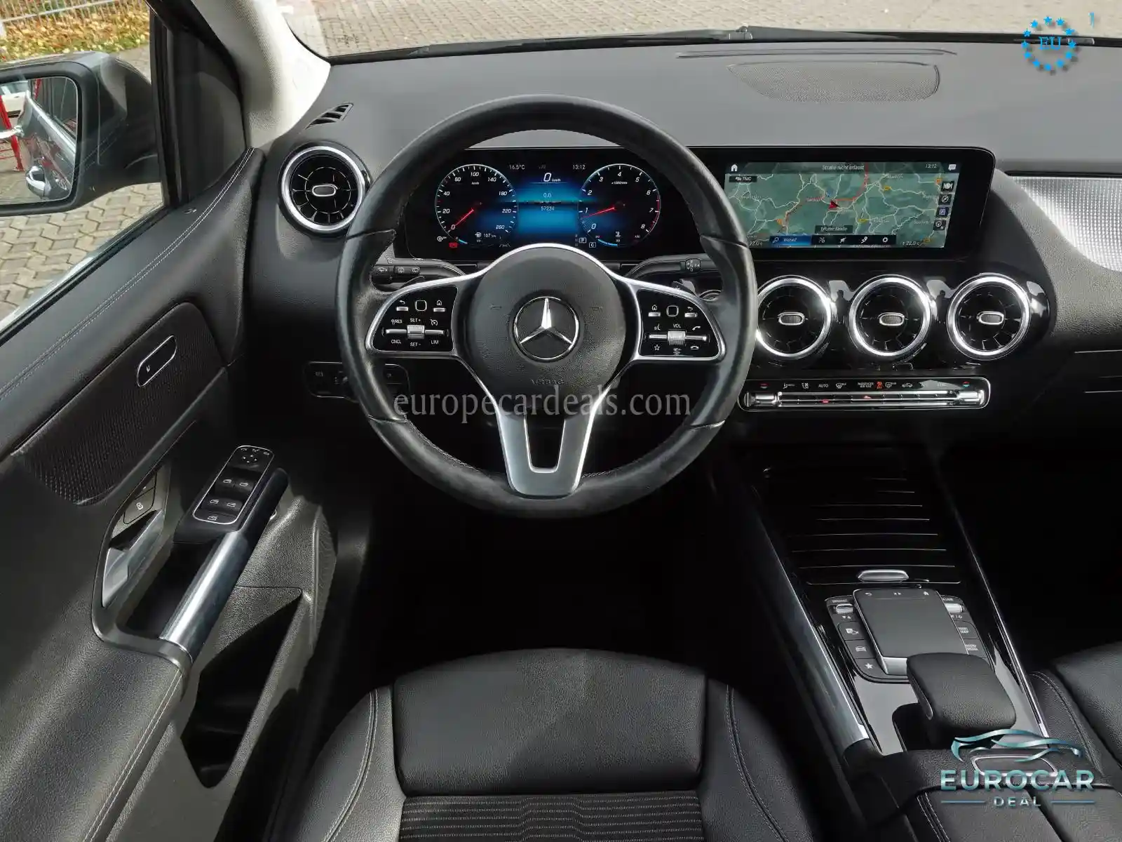 Mercedes-Benz B 220
