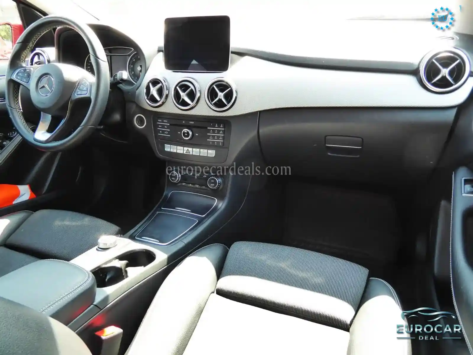 Mercedes-Benz B 220