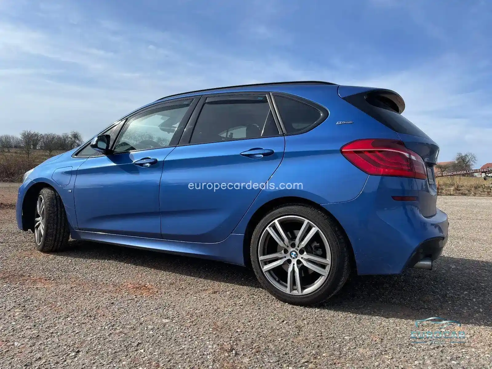 BMW 225