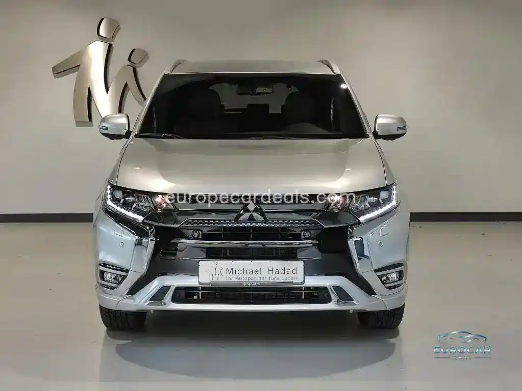 Mitsubishi Plug-in Hybrid Outlander