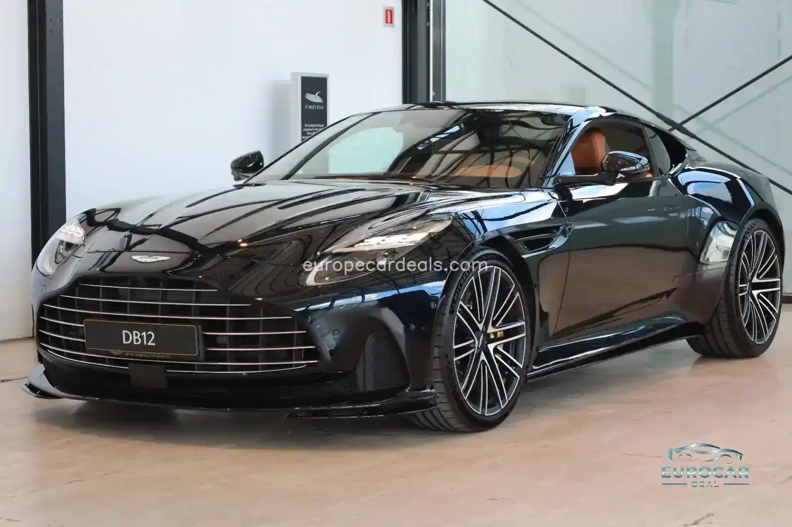 Aston Martin DB12
