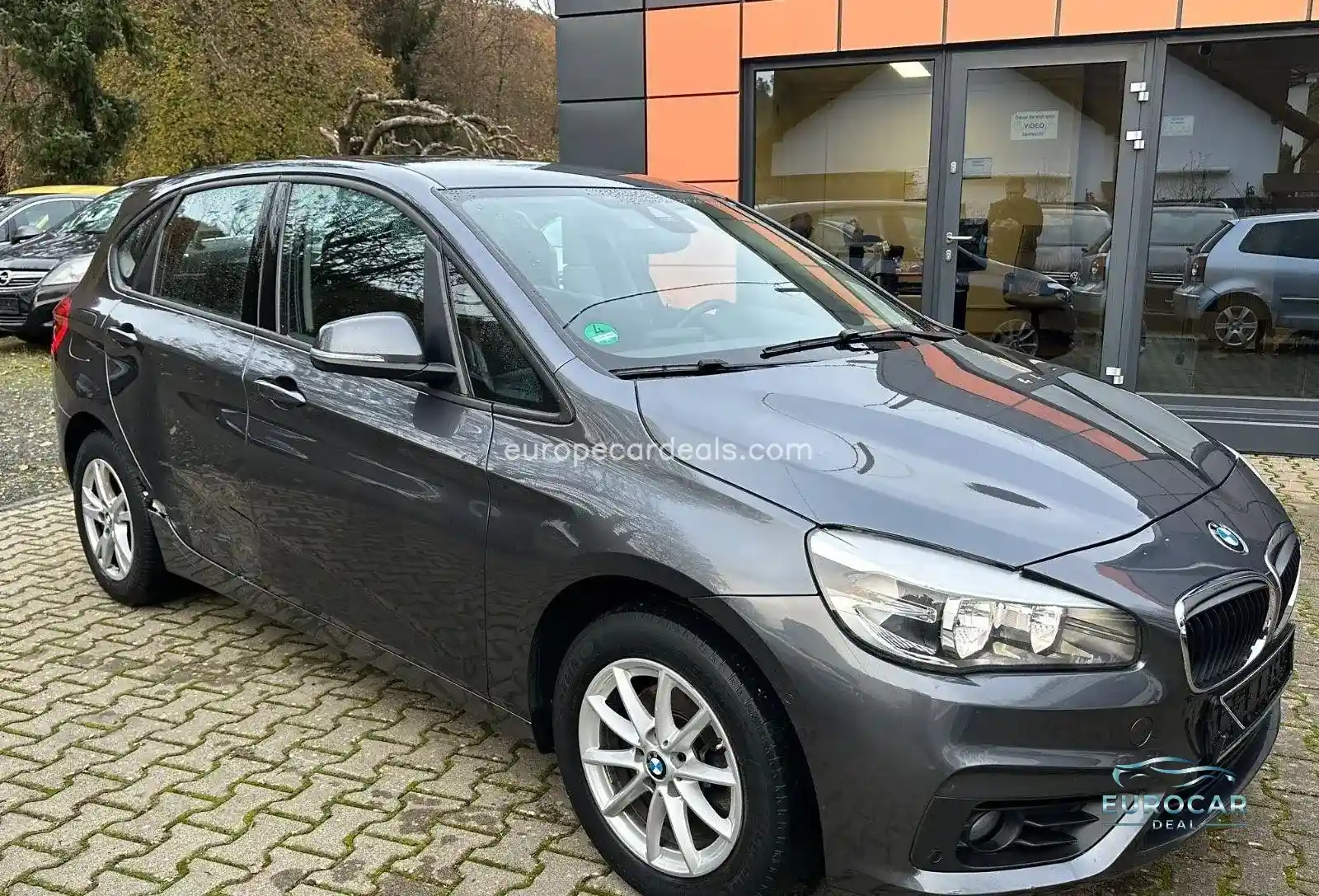 BMW 218