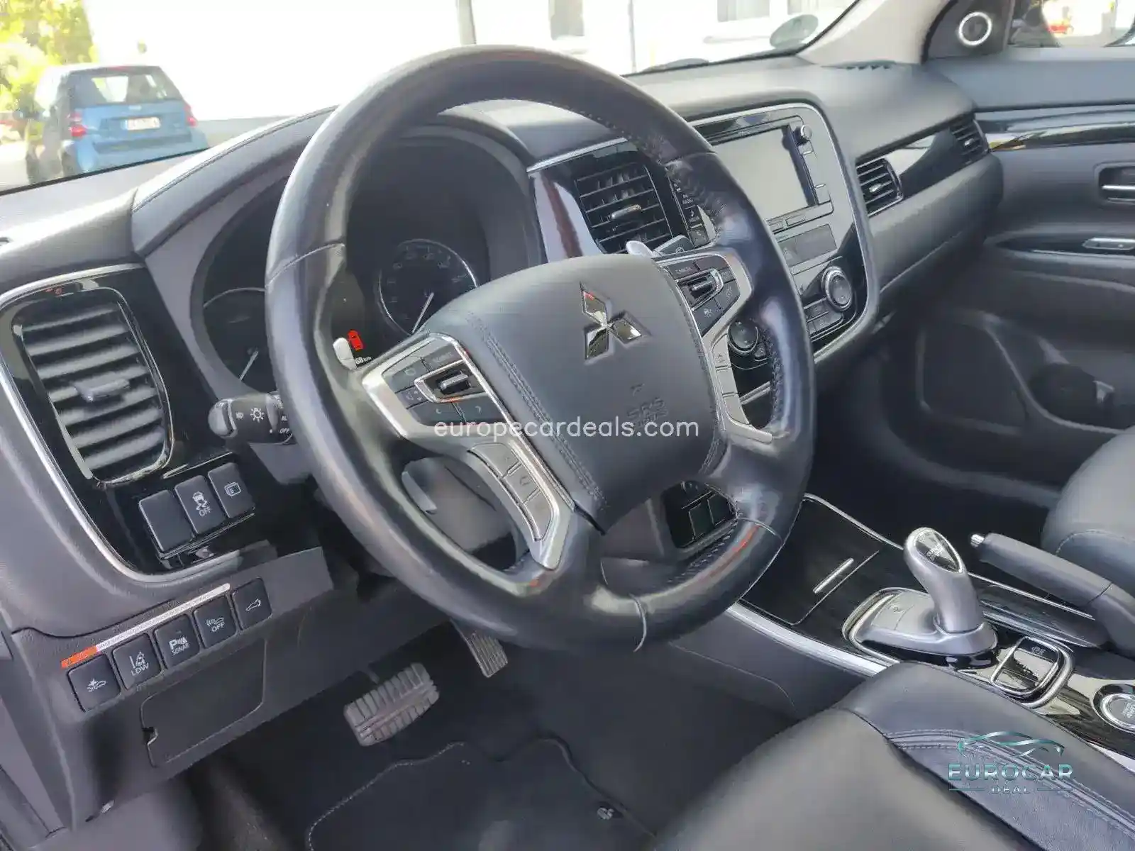 Mitsubishi Plug-in Hybrid Outlander