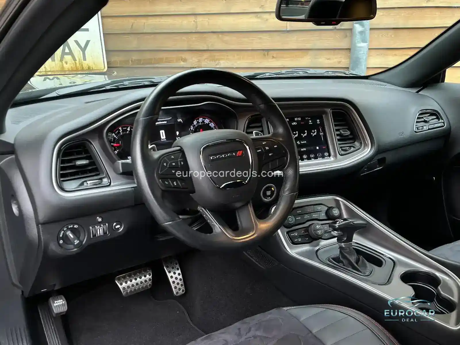 Dodge Challenger