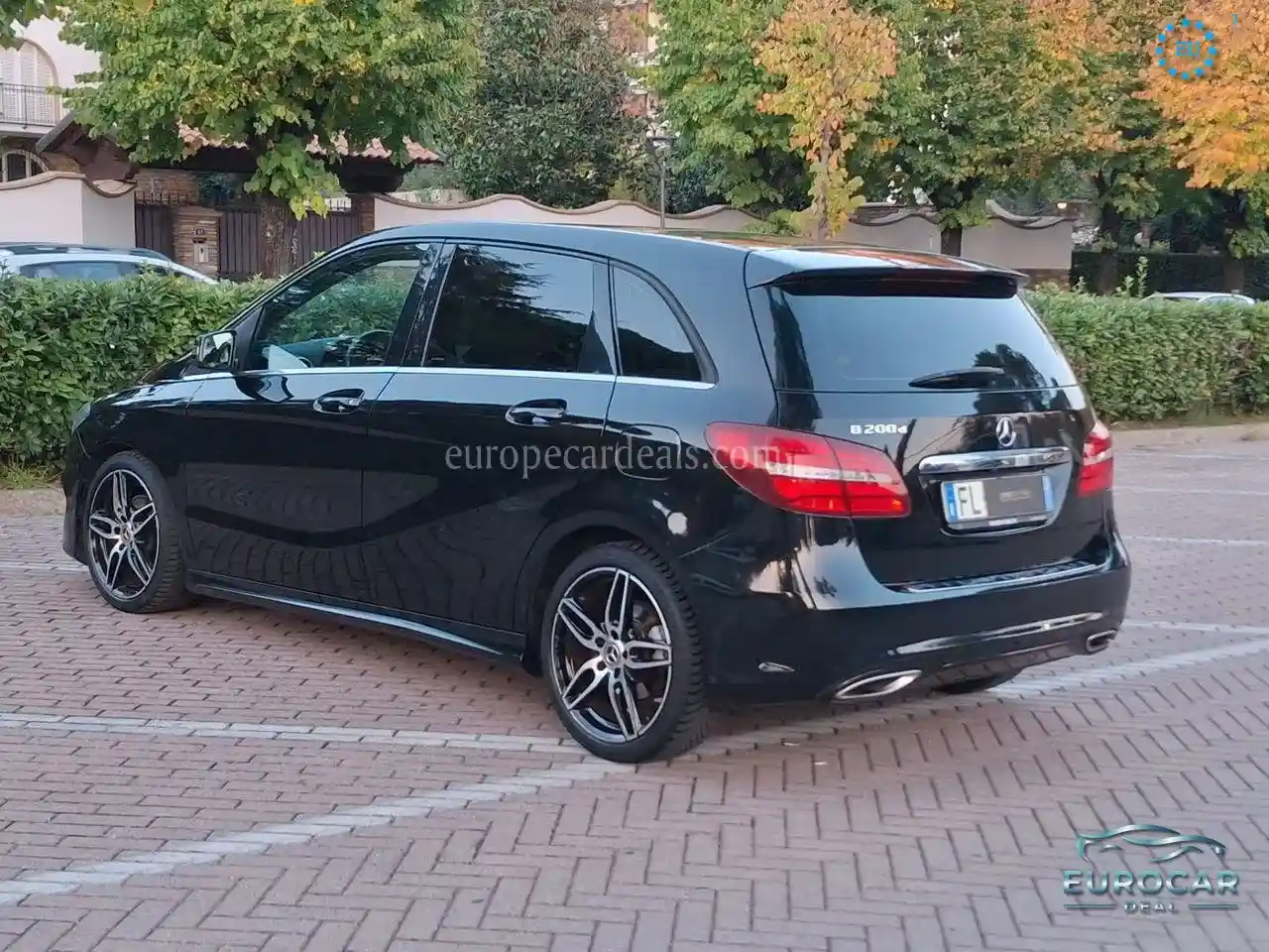 Mercedes-Benz B 200