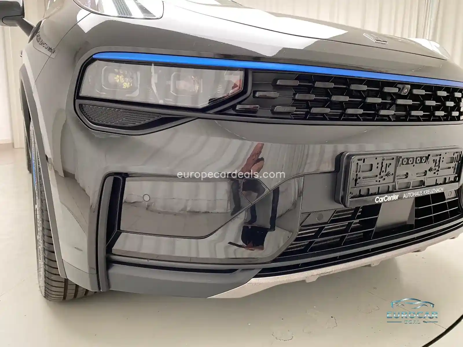 Lynk&Co 01