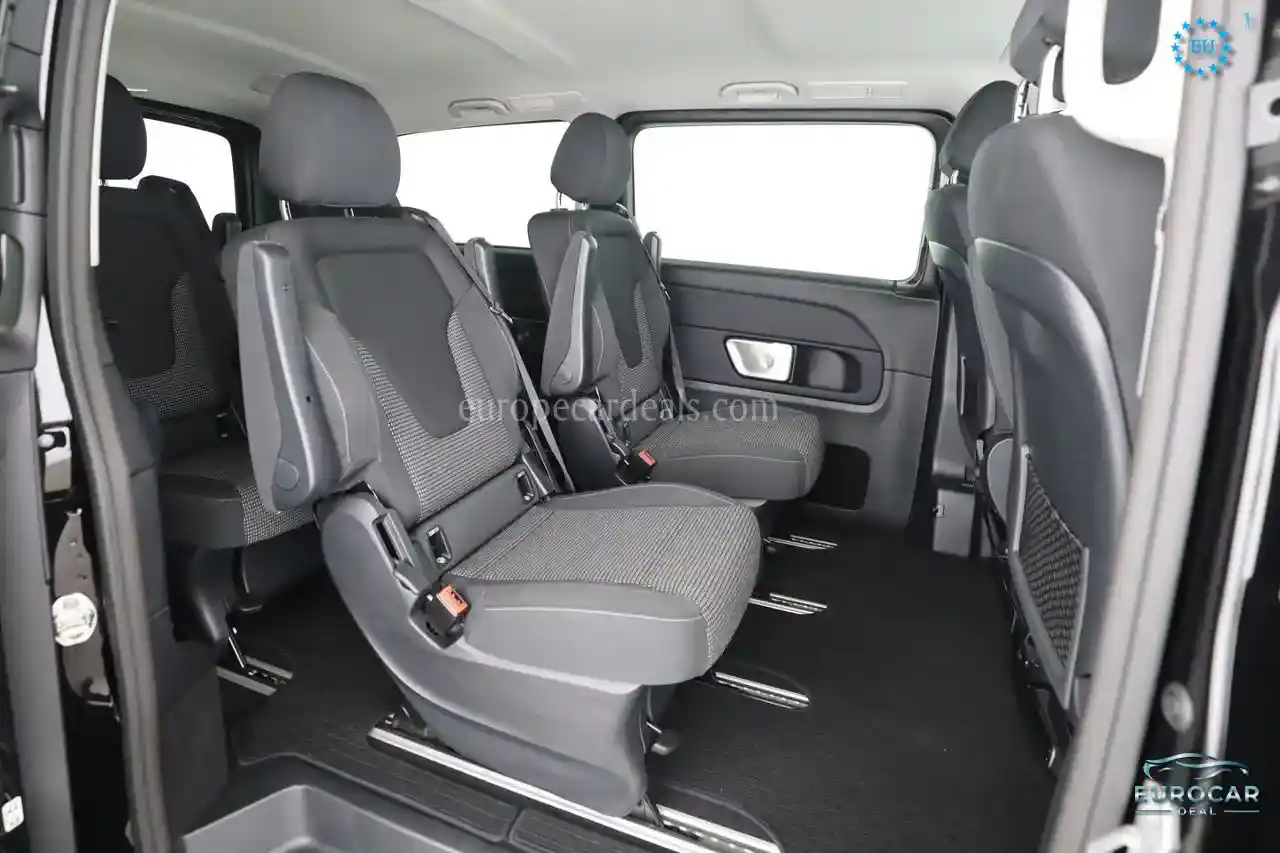 Mercedes-Benz V 250
