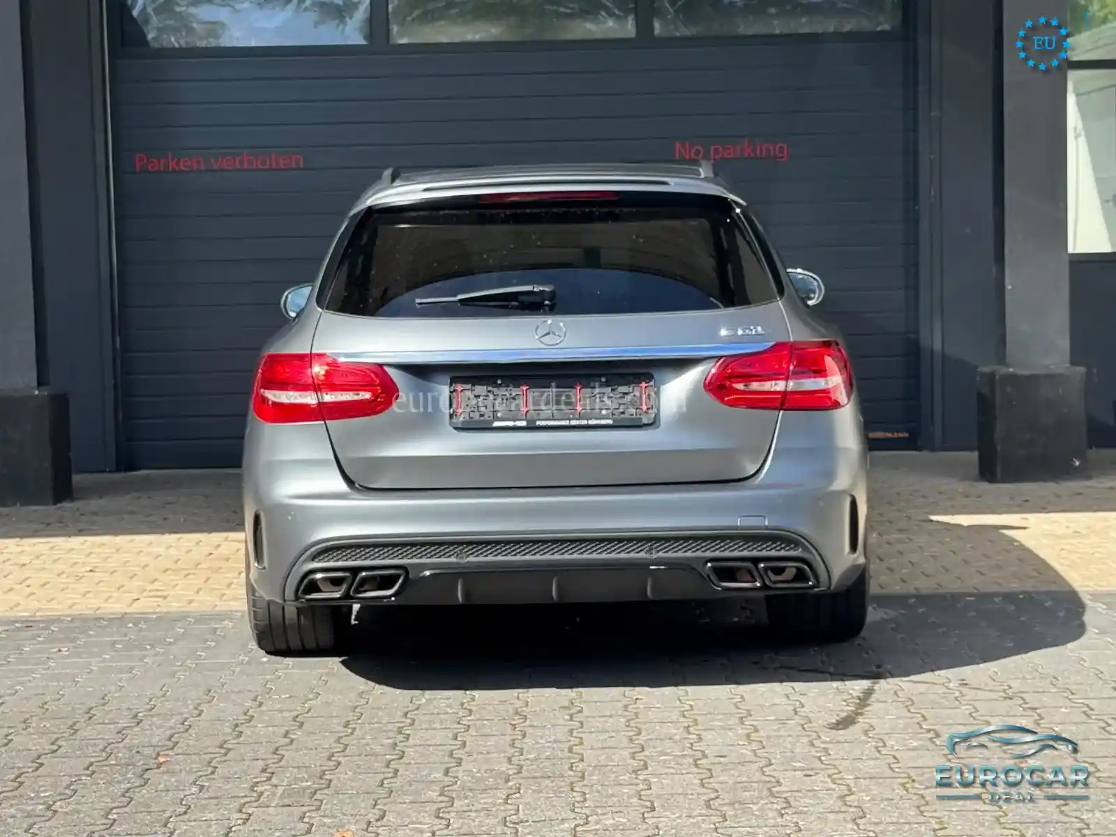 Mercedes-Benz C 63 AMG