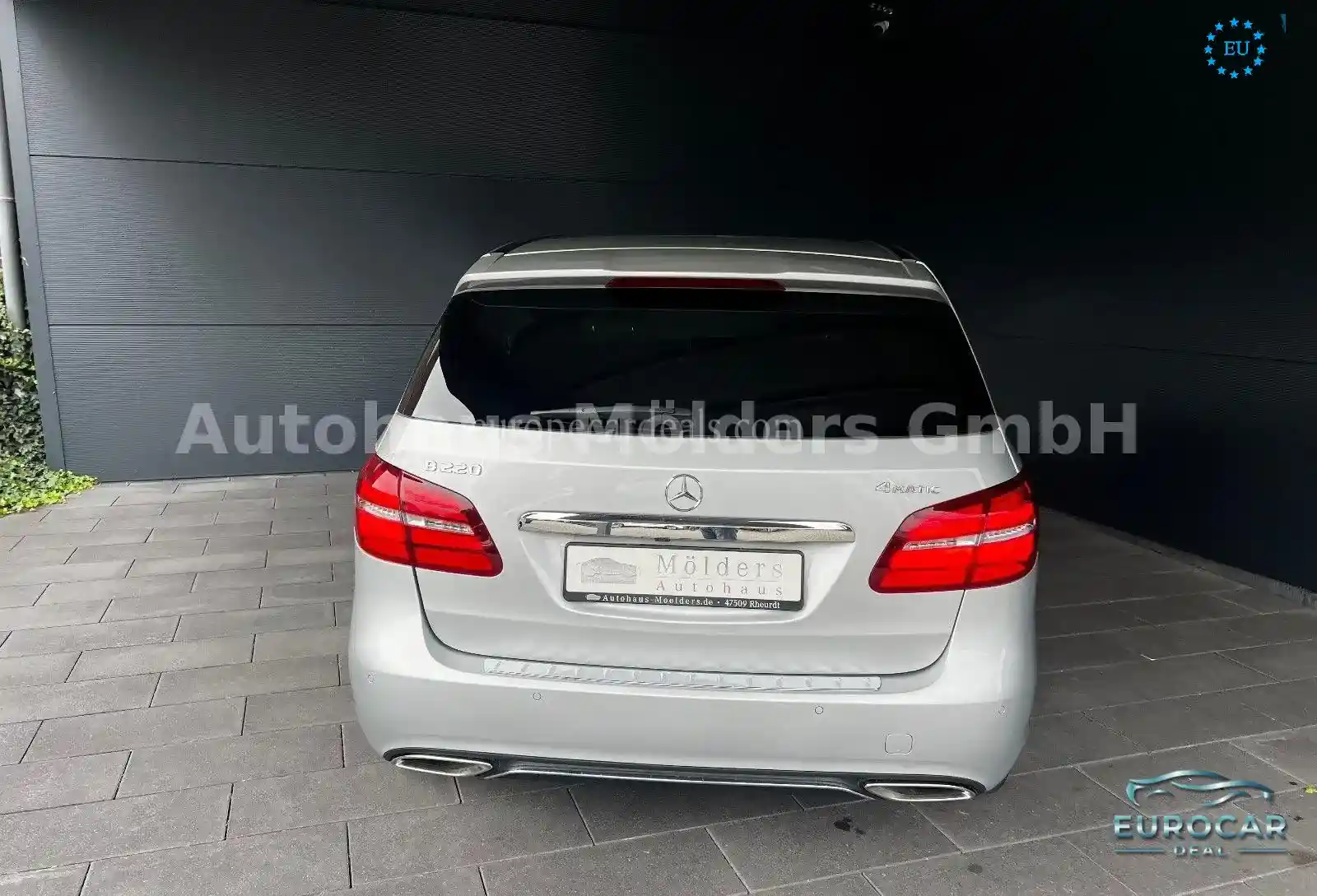 Mercedes-Benz B 220