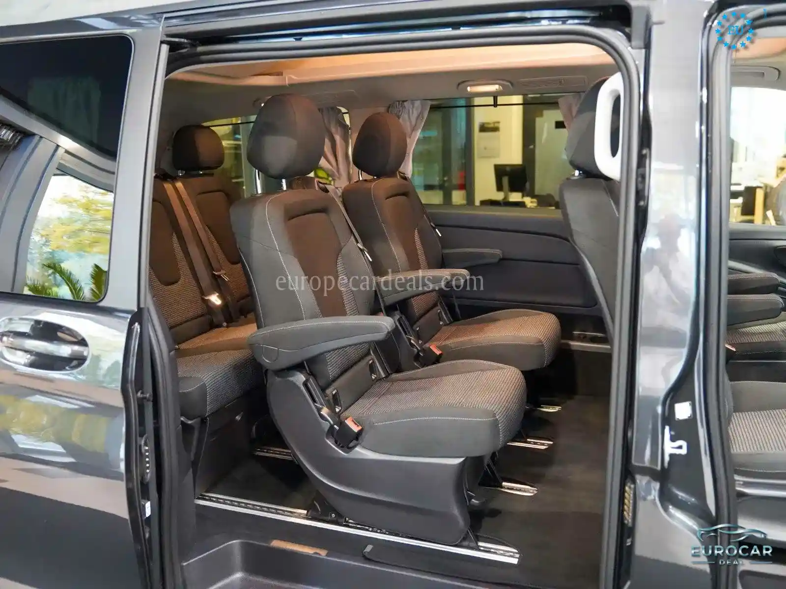Mercedes-Benz V 250