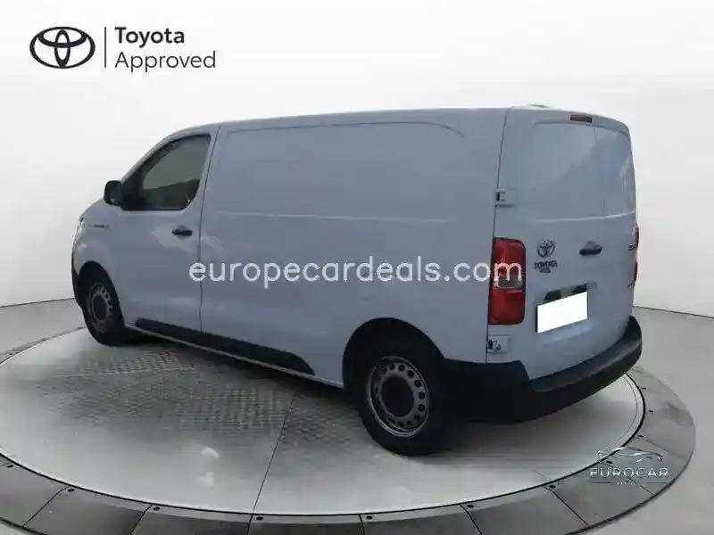 Toyota Proace (Verso)
