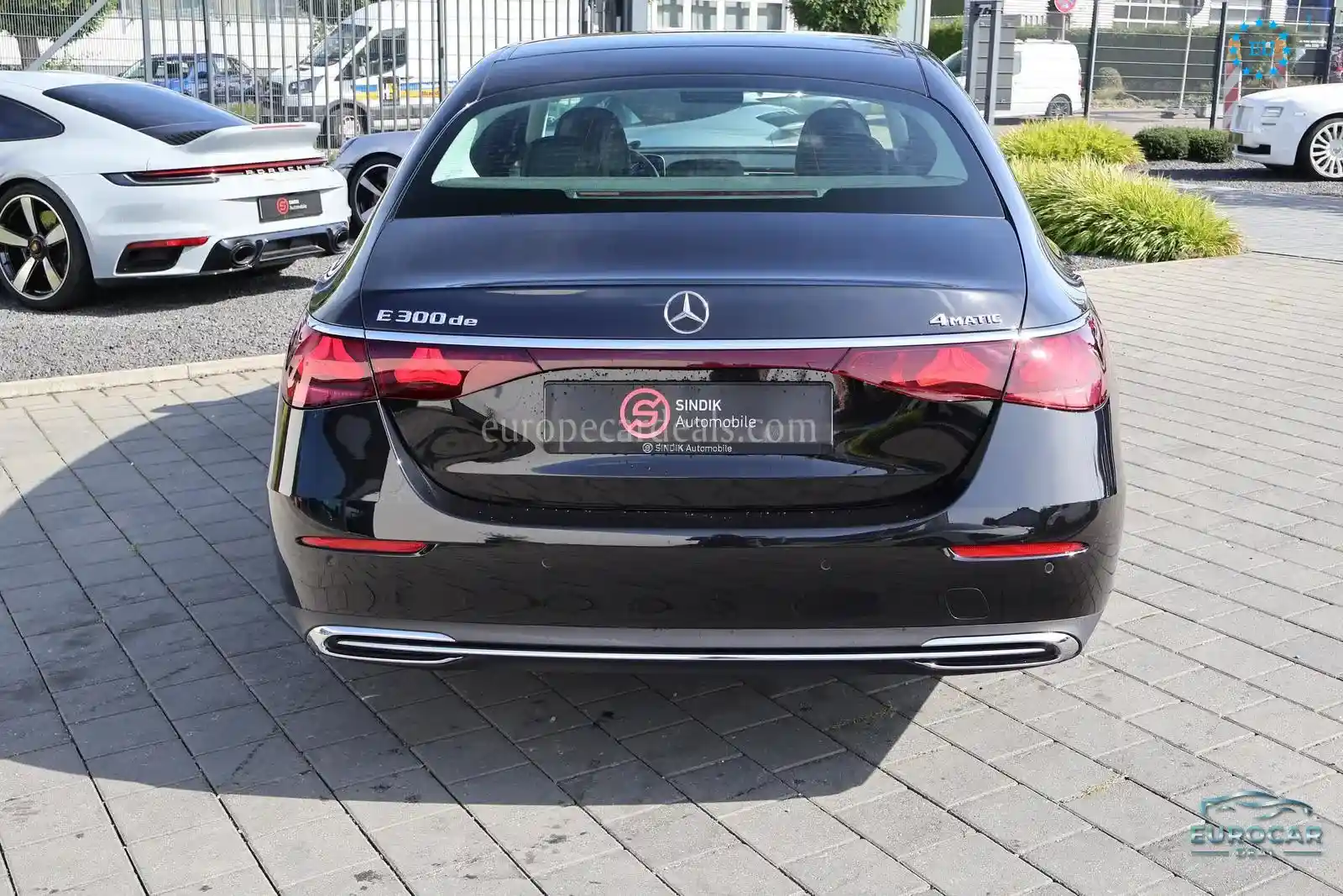 Mercedes-Benz E 300