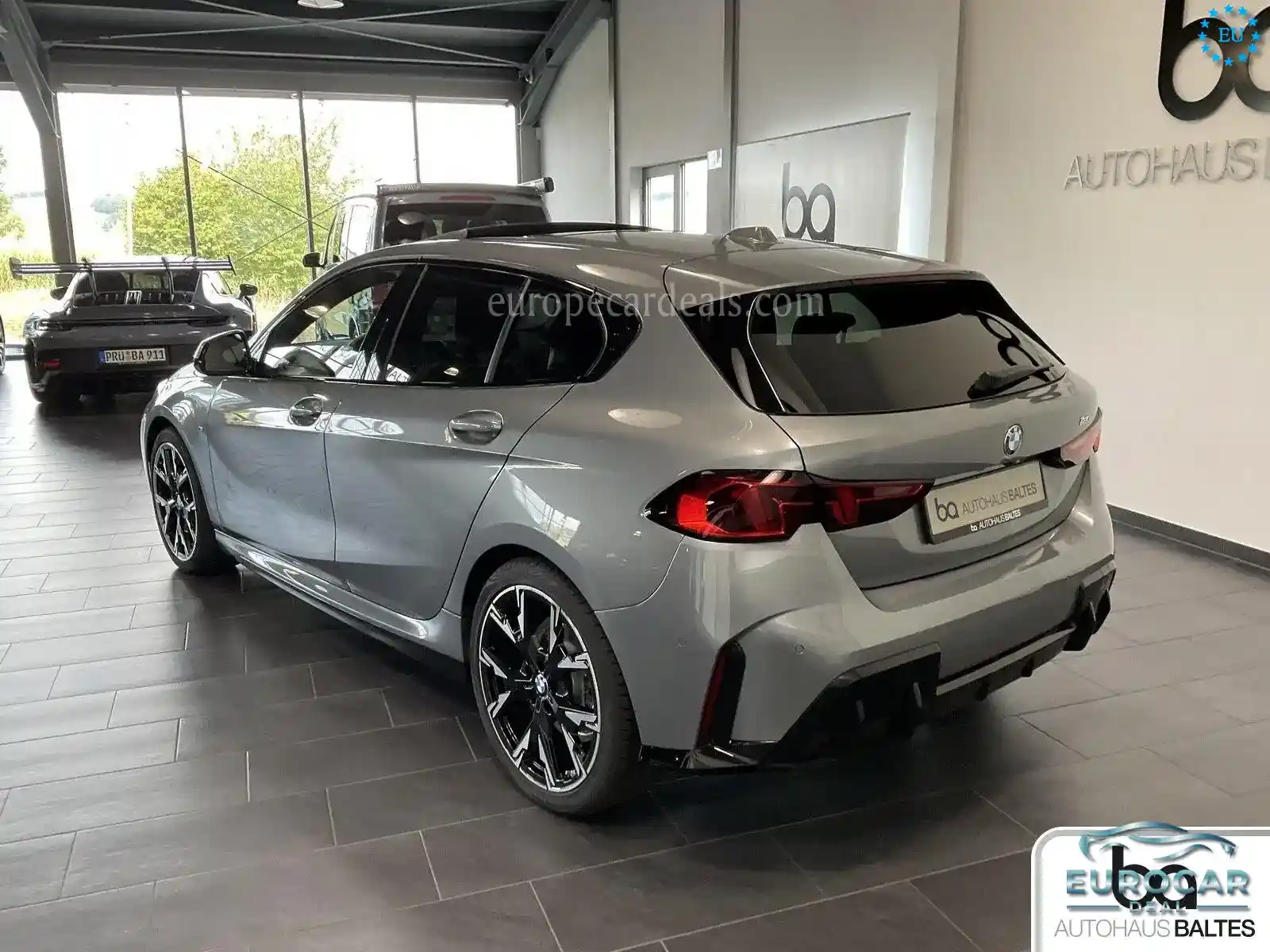 BMW 120