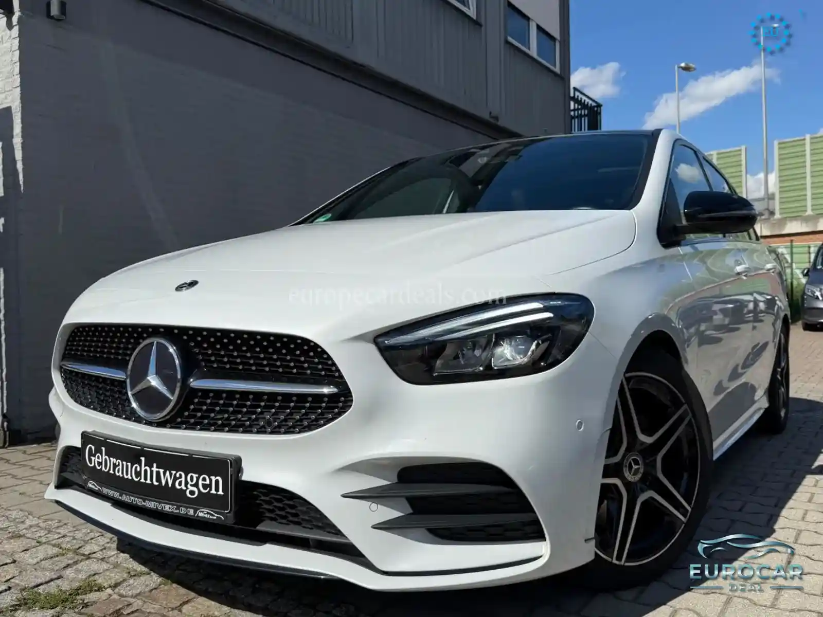 Mercedes-Benz B 220