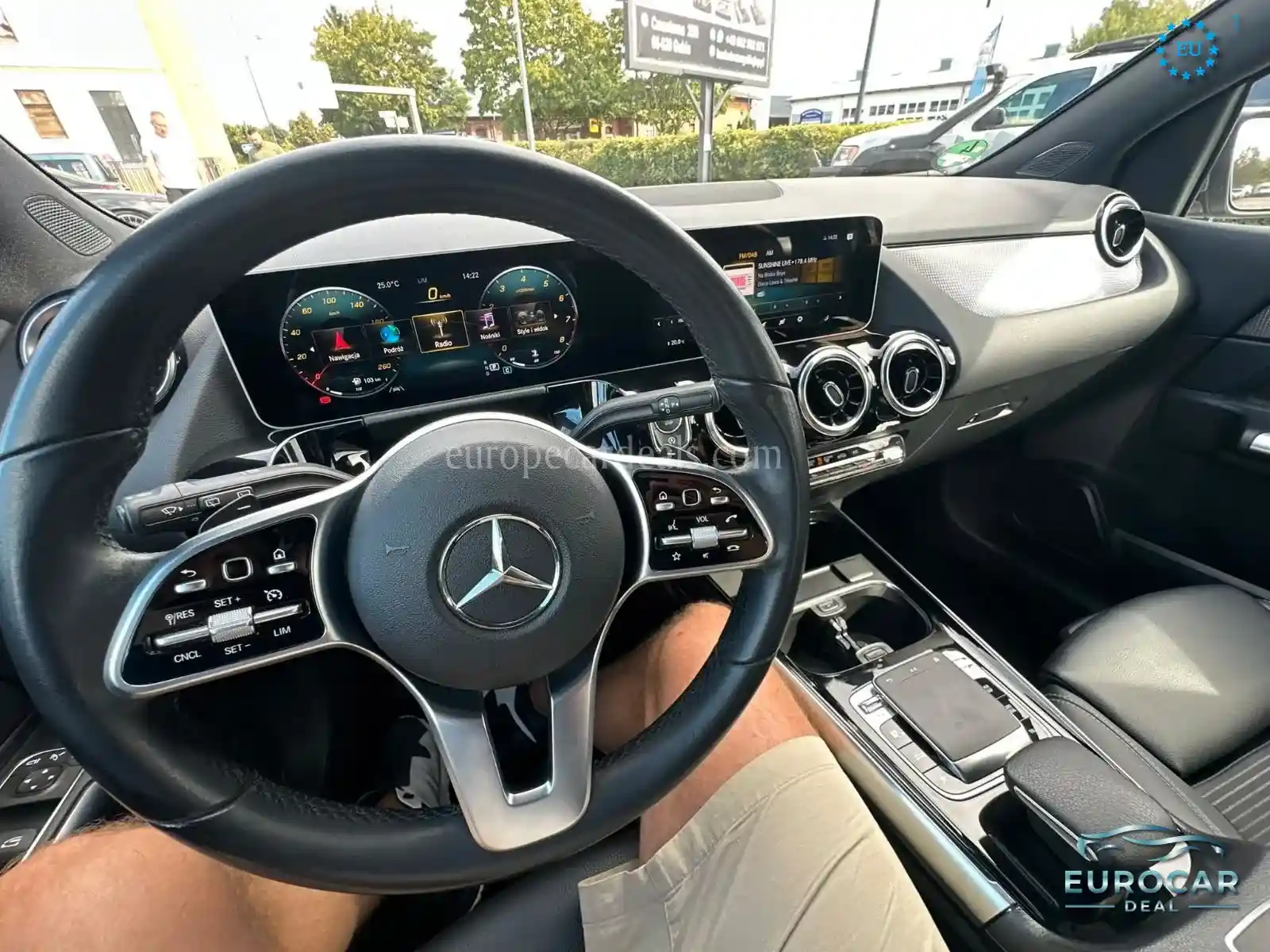 Mercedes-Benz B 220