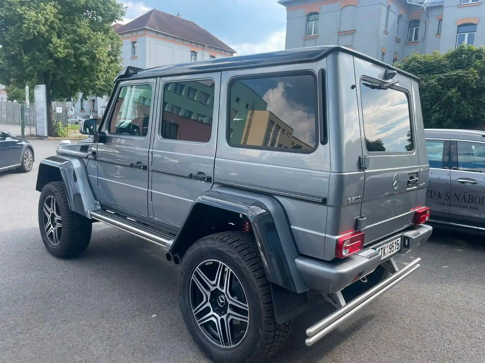 Mercedes-Benz G 500