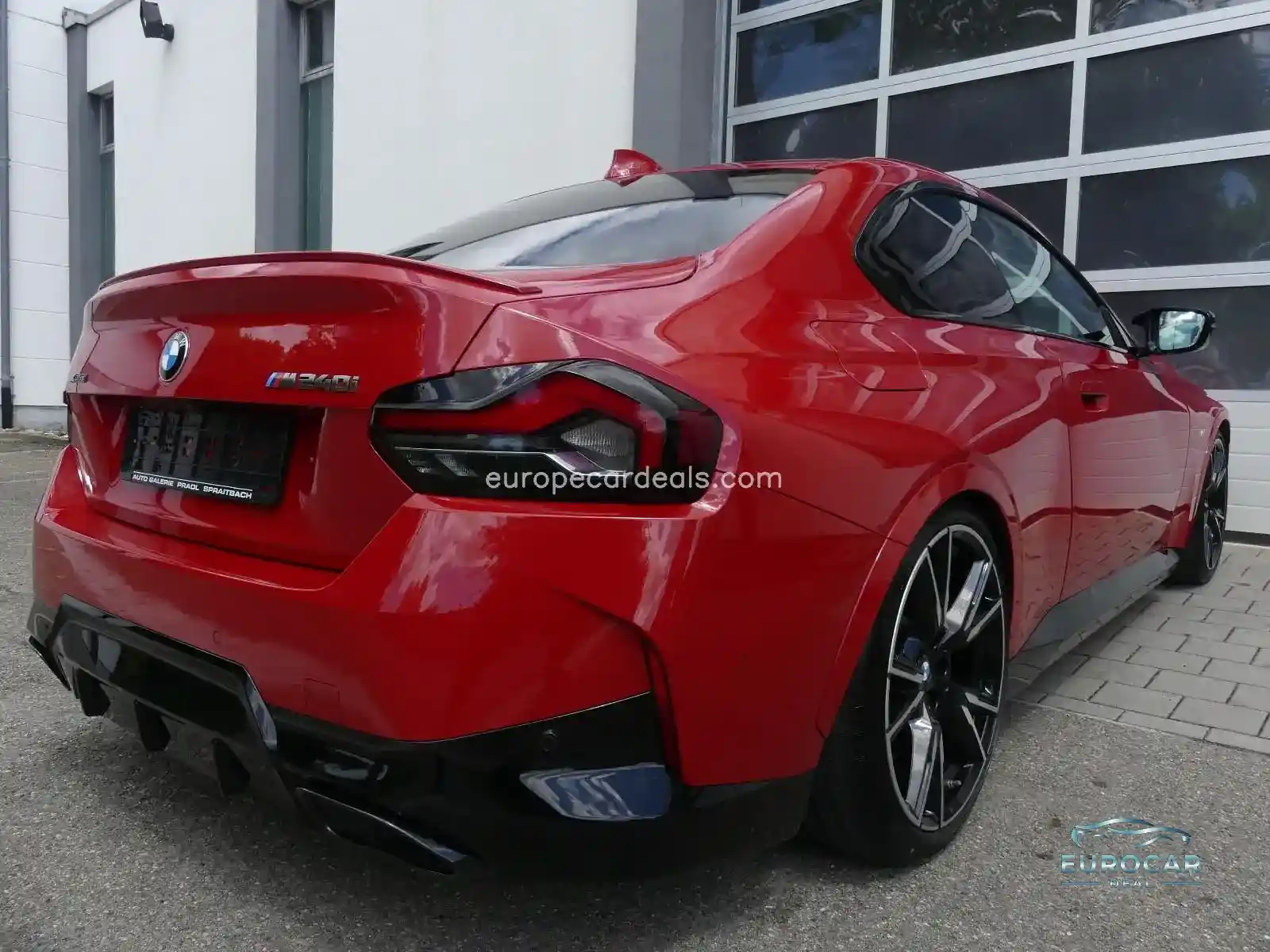 BMW M240i