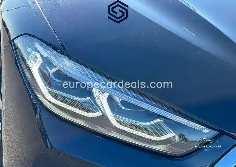 BMW 840